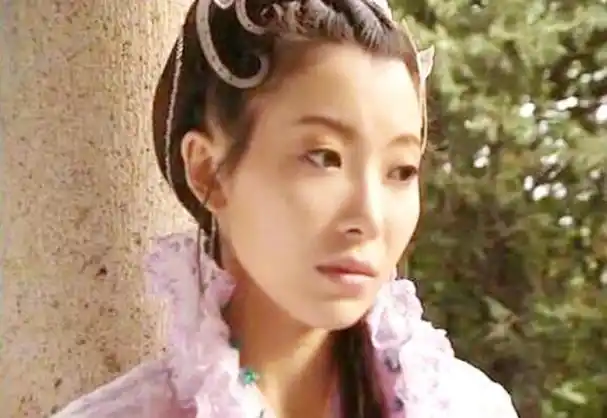 盘点前脚演完夫妻,后脚演母子,内娱对没名气女演员,果真不友好