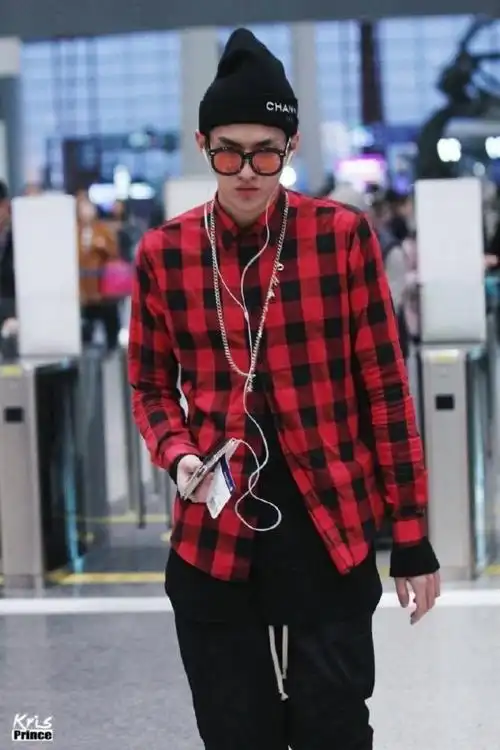 吴亦凡 北京机场 exo