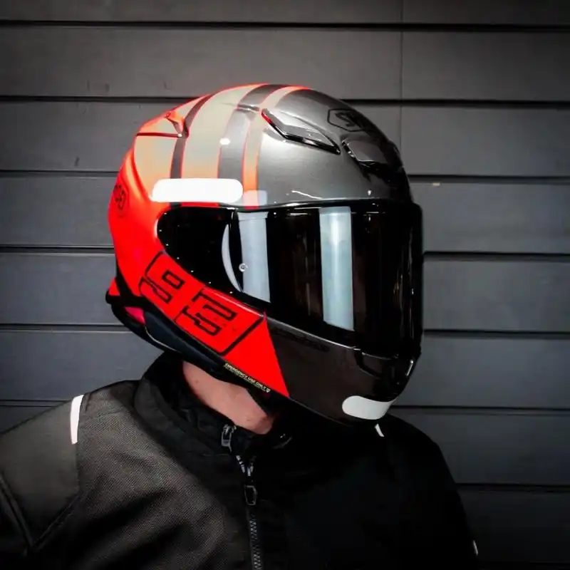 shoei z8 新款版画有点好看 shoei z8 mm93 collection track为今年的