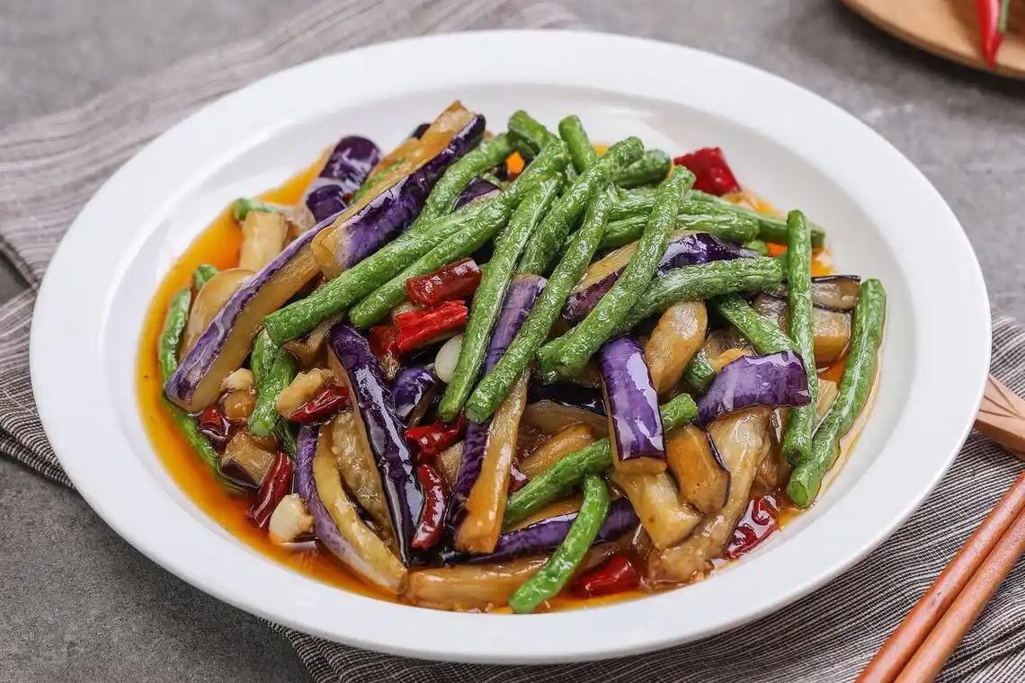 茄子烧豆角