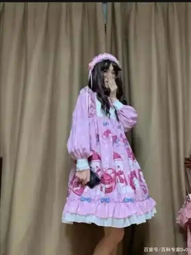 游戏主播届频现女装大佬,粉丝直呼顶不住,你觉得谁最"美"