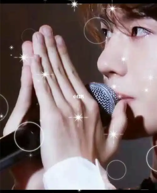 王一博肖战勾人的手勾魂的腰