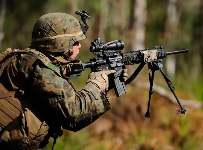 美军列装新型hkm27自动步枪部队正式曝光