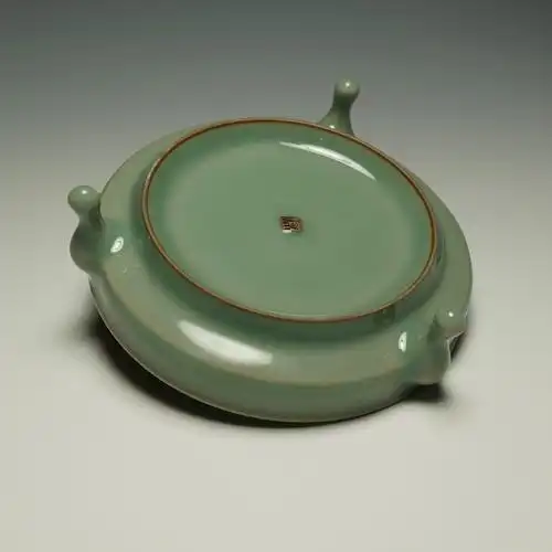 龙泉三杰刘杰 纯手制龙泉青瓷《梅子青三足壶承》