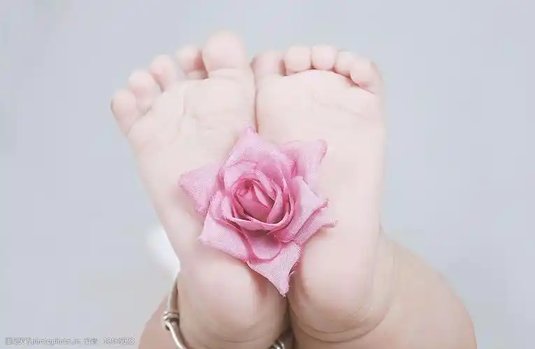 关键词:宝贝脚丫 宝宝脚印 可爱小脚丫 人物图库 儿童幼儿 摄影图库