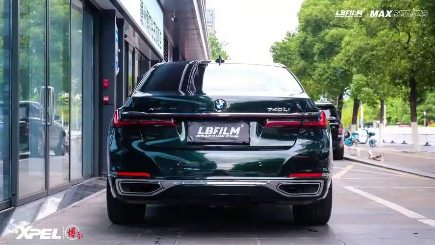 宝马7系lb改色膜原厂漆祖母石绿,细腻高级_搜狐汽车_搜狐网