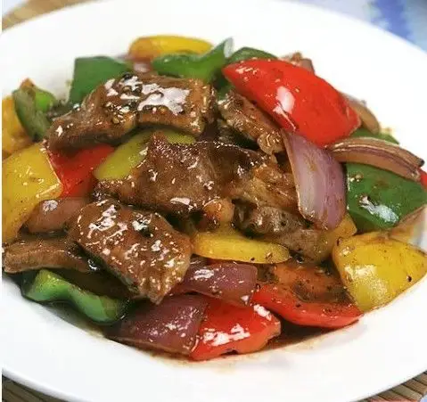 黑椒炒牛肉的做法