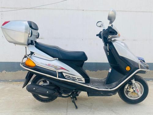 豪爵悦星踏板摩托车宇钻天鹰男女女式燃油代步外卖摩托车整车