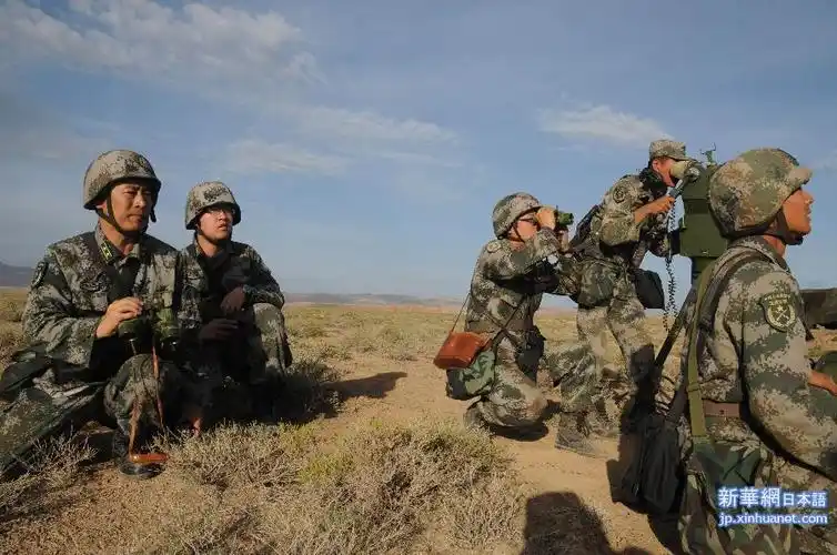中国陆军が「火力—2015山丹」防空兵部队の地域を越えた基地化演习を