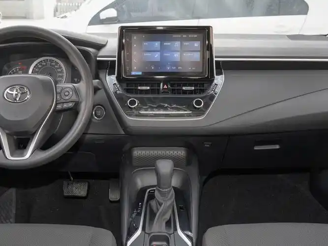 一汽丰田 卡罗拉 2021款 tnga 1.5l cvt精英版