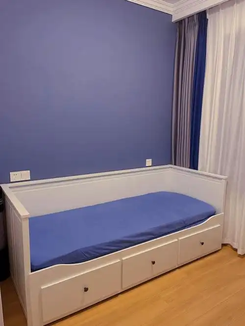 所以一点点把宜家水心的物品搬进来04汉尼斯的抽屉床收纳空间巨大