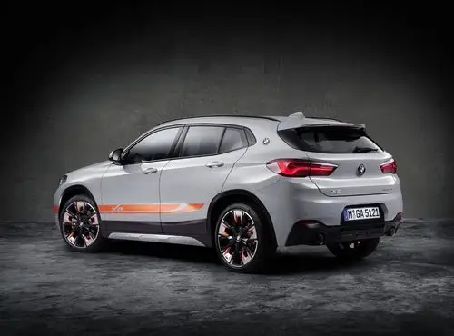 跨界车属性的suv,宝马x2 edition 太帅了.