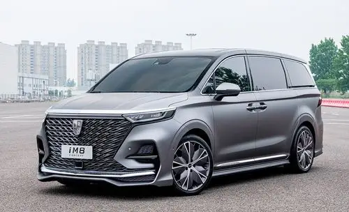 荣威全新mpv命名"imax8" 日前,网通社从上汽荣威官方获悉,荣威全新mpv