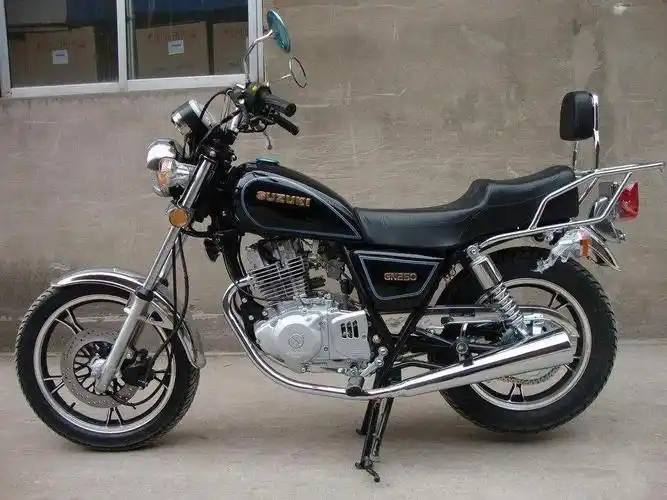 都可以说是"恰到好处"——赶上了中国摩托车和摩旅的蓬勃发展期,在上