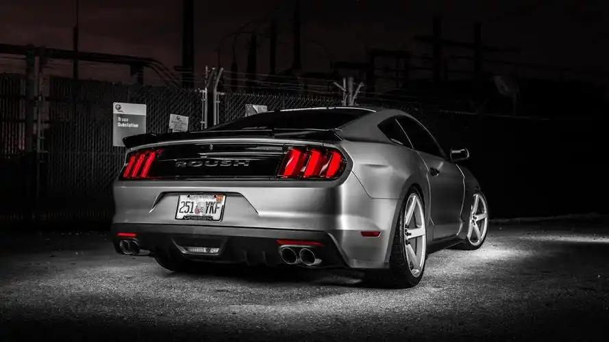 汽车跑车福特野马