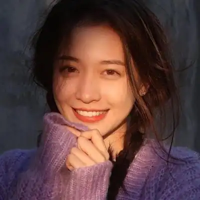 微笑头像女可爱图片大全(共20张)