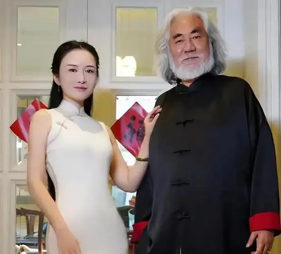 张纪中72岁首次公开承认大儿子马丁是妻子杜星霖与外国人所生