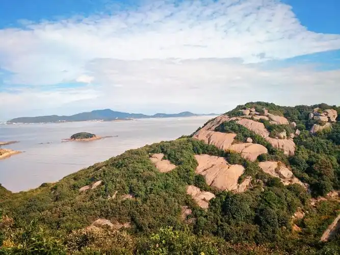 遥知兄弟登高处——朱家尖白山灵鹫峰探险