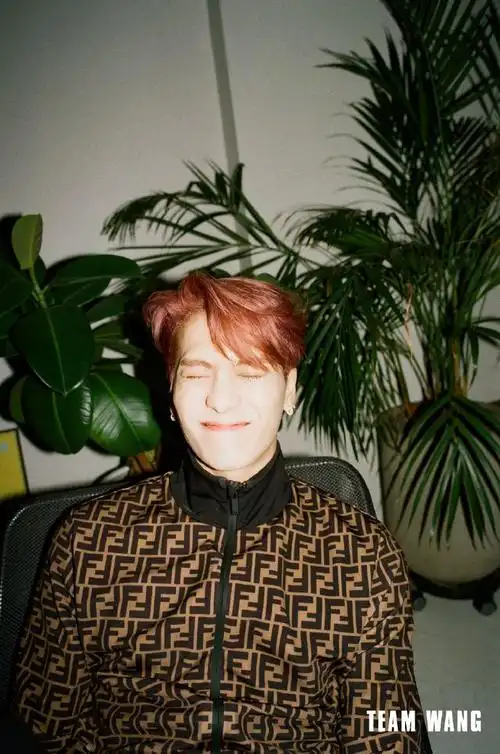 20 王嘉尔】生活照(乱拍)9291 part 1#王嘉尔同款拍照姿势