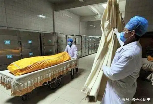 火葬场的员工透露,有一种尸体无人敢烧,即使家属恳求也不可以
