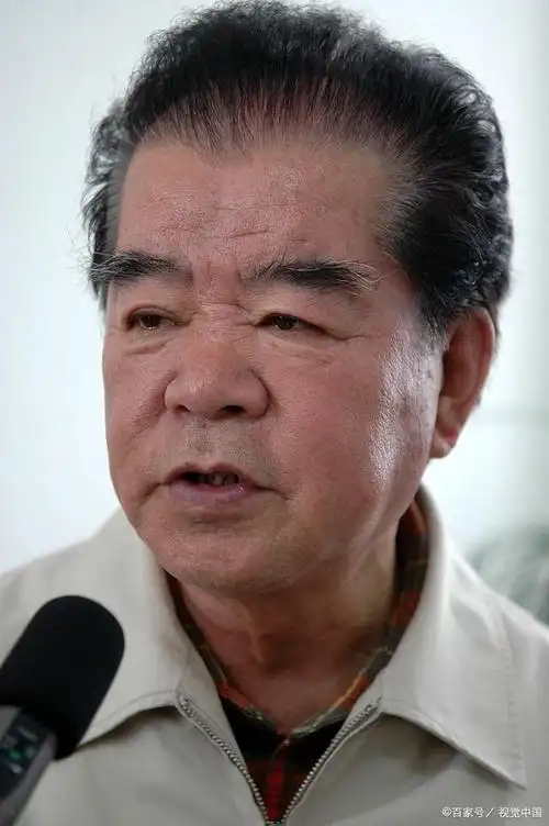 郭颂:一生为歌,却遭遇不幸,去世后家人难忘他的音乐和爱