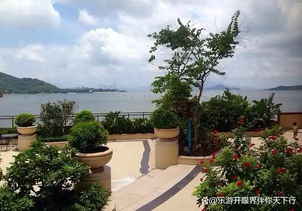 香港愉景湾,尝美食,观海景