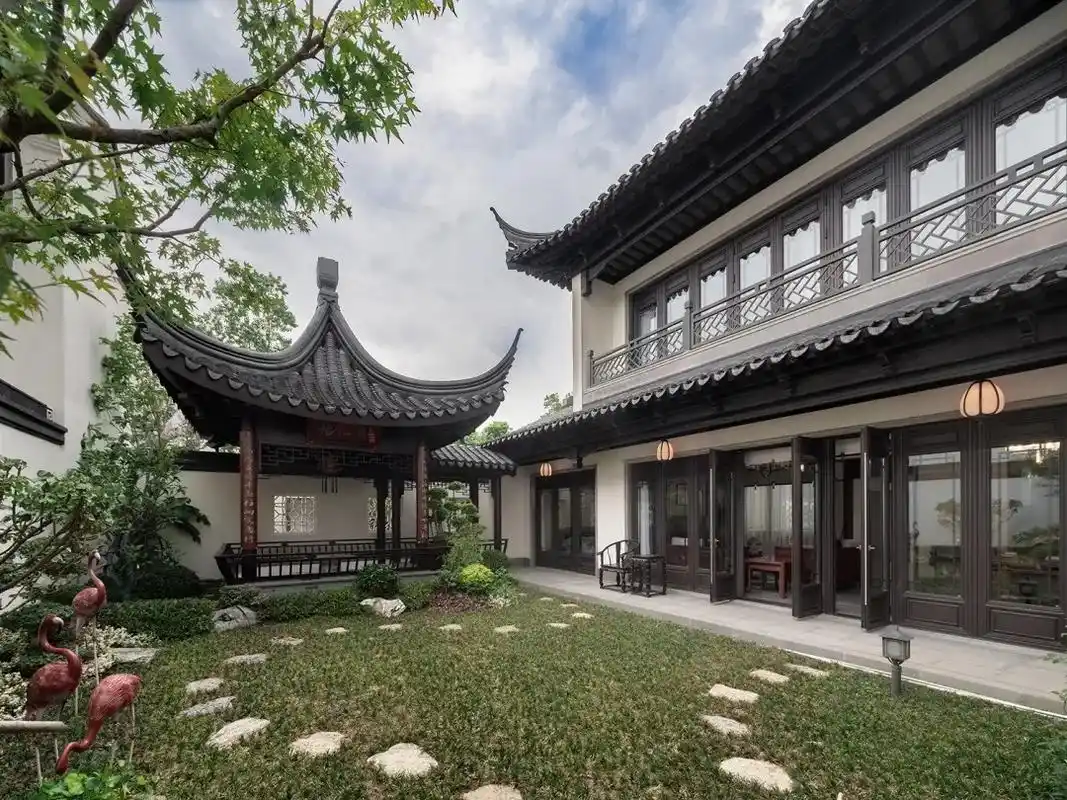 【桃李春风】南京私人独栋别墅440平米 - 抖音