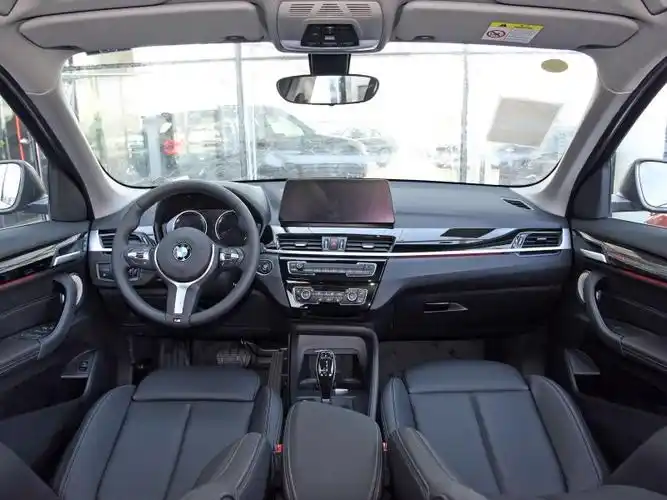 华晨宝马 宝马x1 2022款 sdrive25li 领先型