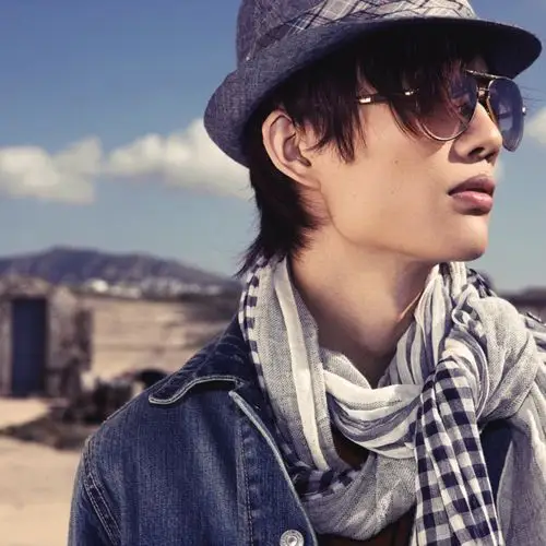 【许嵩】《千古》许嵩版歌词mv