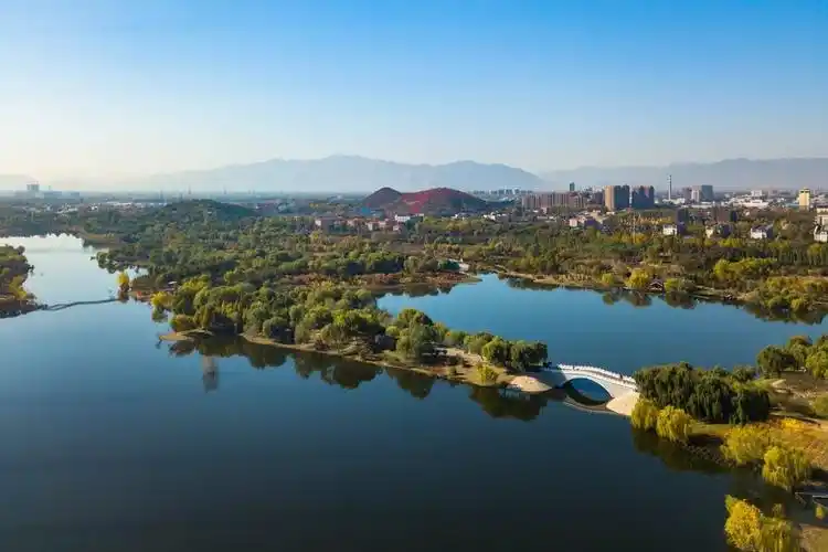 航拍昌平滨河森林公园