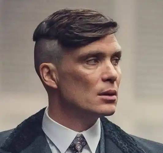 4《浴血黑帮》男士必试的发型_谢尔比_头发_头顶