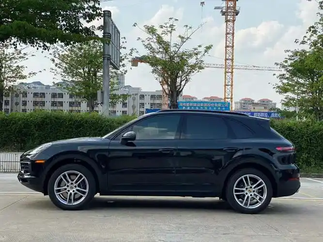 2023款加版卡宴30t性能怎么样出众动力性能