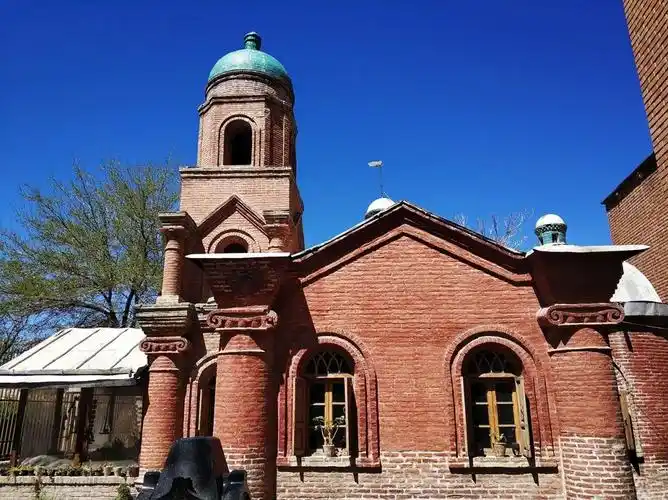 探访伊朗西部⑨|加兹温:鹰巢下的故都