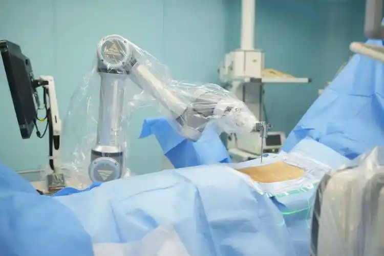 更精准更微创健翔医院引进新型骨科手术机器人科技赋能打造智慧骨科