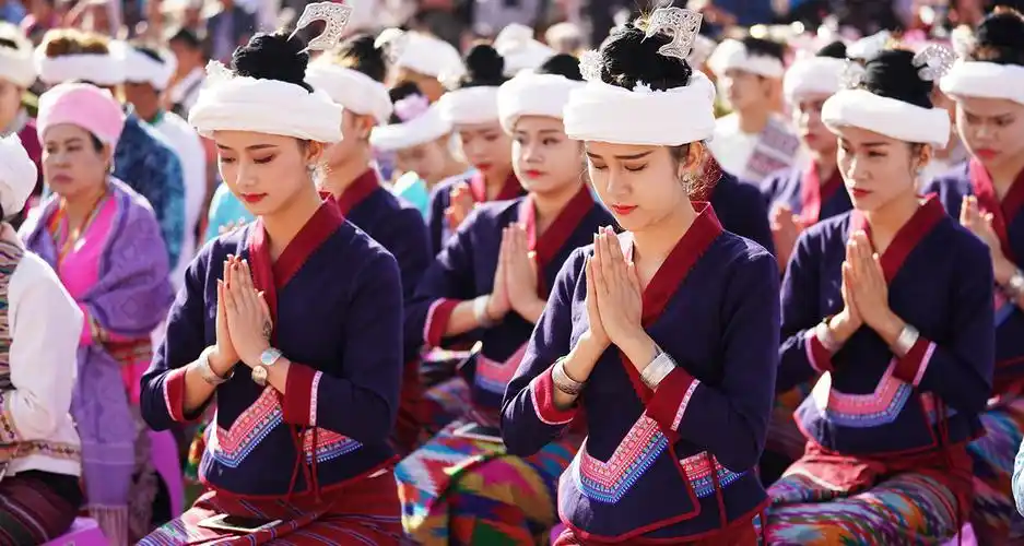 特懋克节,是云南西双版纳原住民基诺族最隆重,最盛大的节日.
