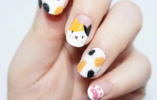 丝绒猫咪美甲教程 – 21美甲网