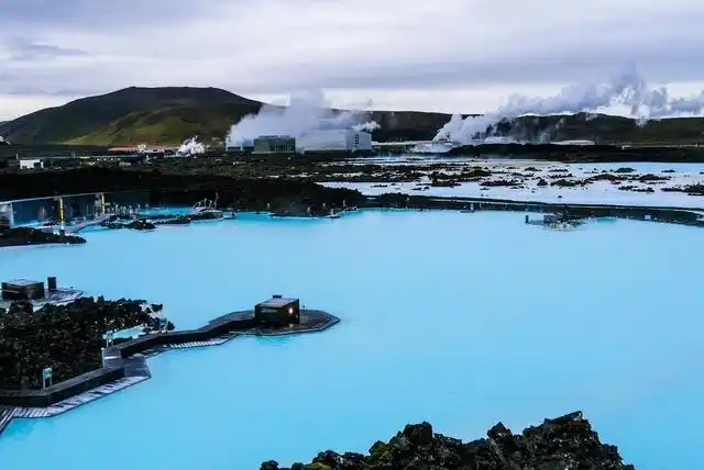 格林达维克旅游