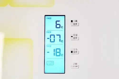 谁是节能保鲜之星?八款冰箱超级横评
