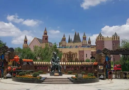 走进安徒生童话乐园