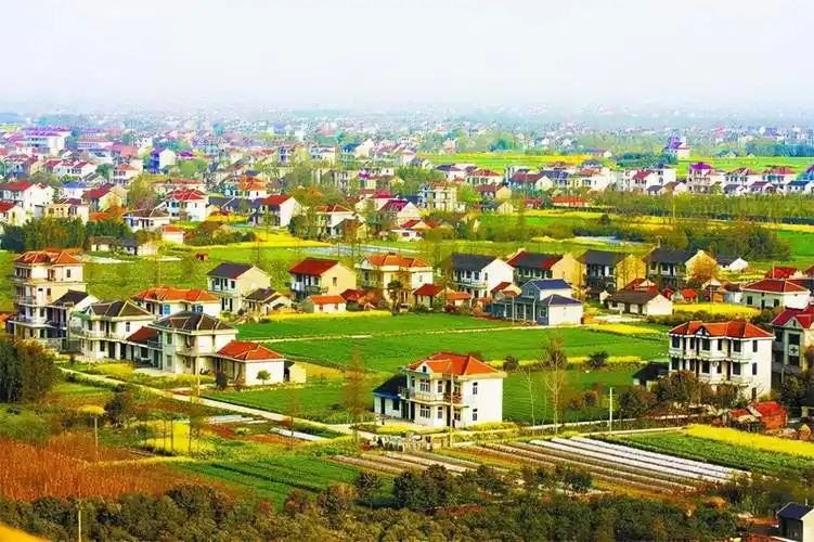 2023年中央农村工作会议强调,推进中国式现代化,必须坚持不懈夯实农业