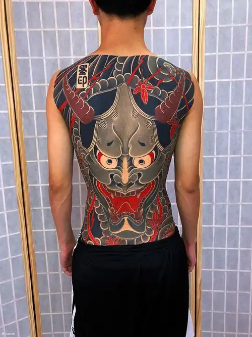 背部老传统纹身图案大全 - 纹身大咖