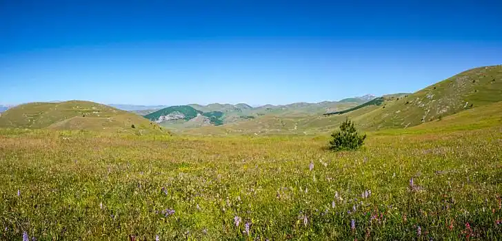 大萨索山,山顶,草原,高原,阿布鲁佐,意大利,自然风光,风景,亚平宁,山