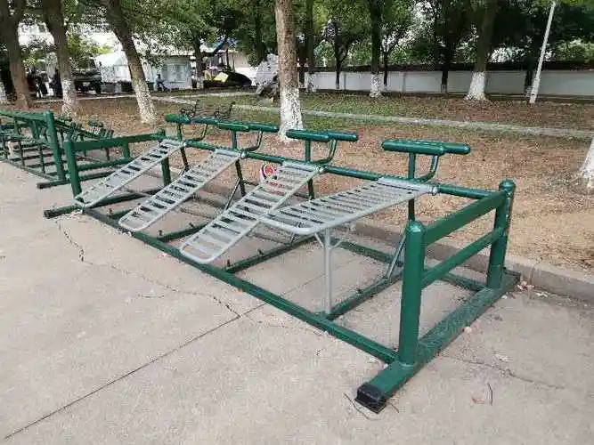 部队拓展器材 多人组合体能训练器材