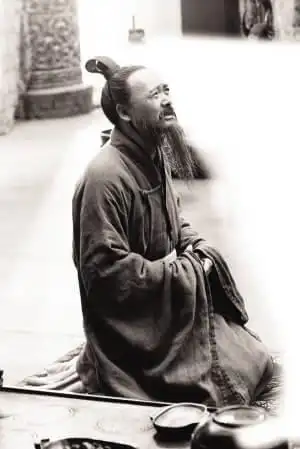 跪坐中国人的传统礼仪