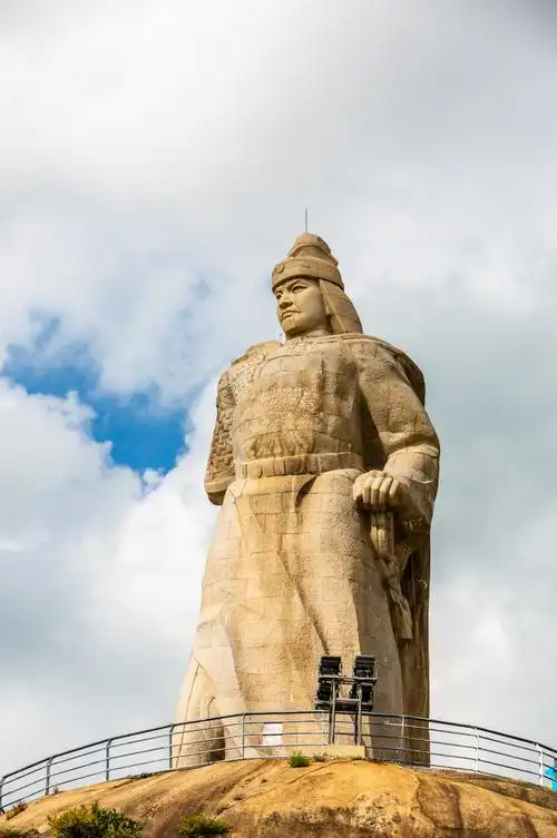 曾创作鼓浪屿郑成功石雕像,著名雕塑家时宜逝世_社会民生_厦门_新闻中