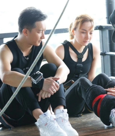 图极速前进吴昕性感照来袭昕昕大哭退赛韩庚成人民公敌