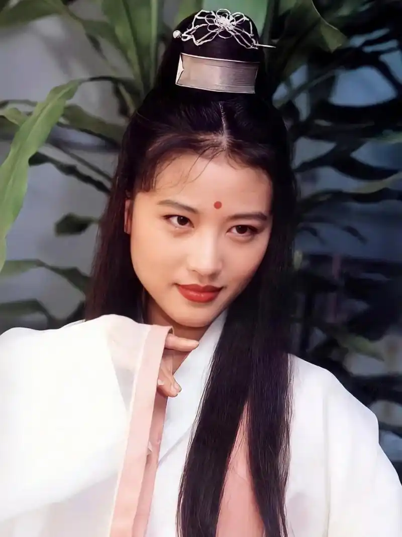 周海媚是最经典的周芷若,大家没意见吧?