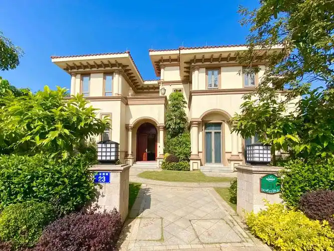 轻奢欧式高端大独栋-会所温泉度假别墅【西街23号】