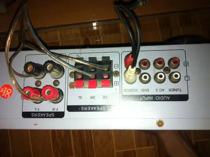 功放输出与音箱连接线