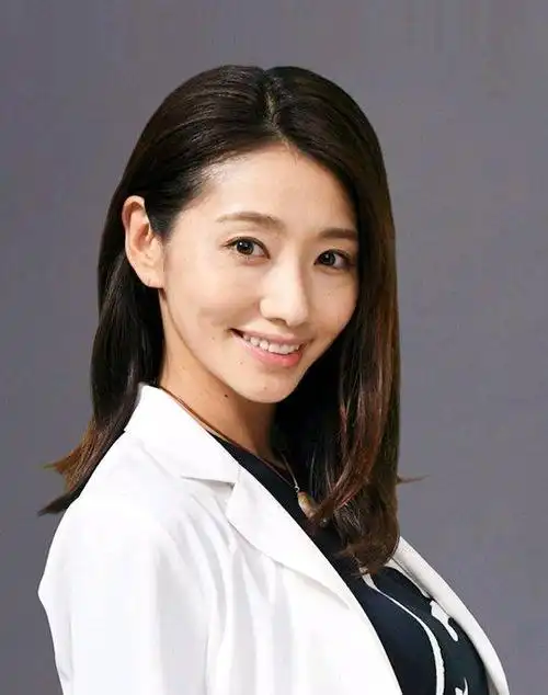 罗布奥特曼剧场版角色简介